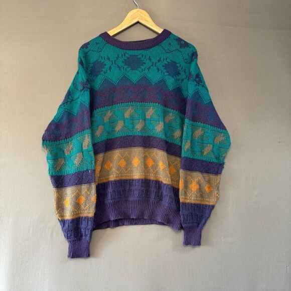 Ash Creek Trading Men’s Colorful Sweater Size Large  100% Acrylic Round Neck - Picture 1 of 9